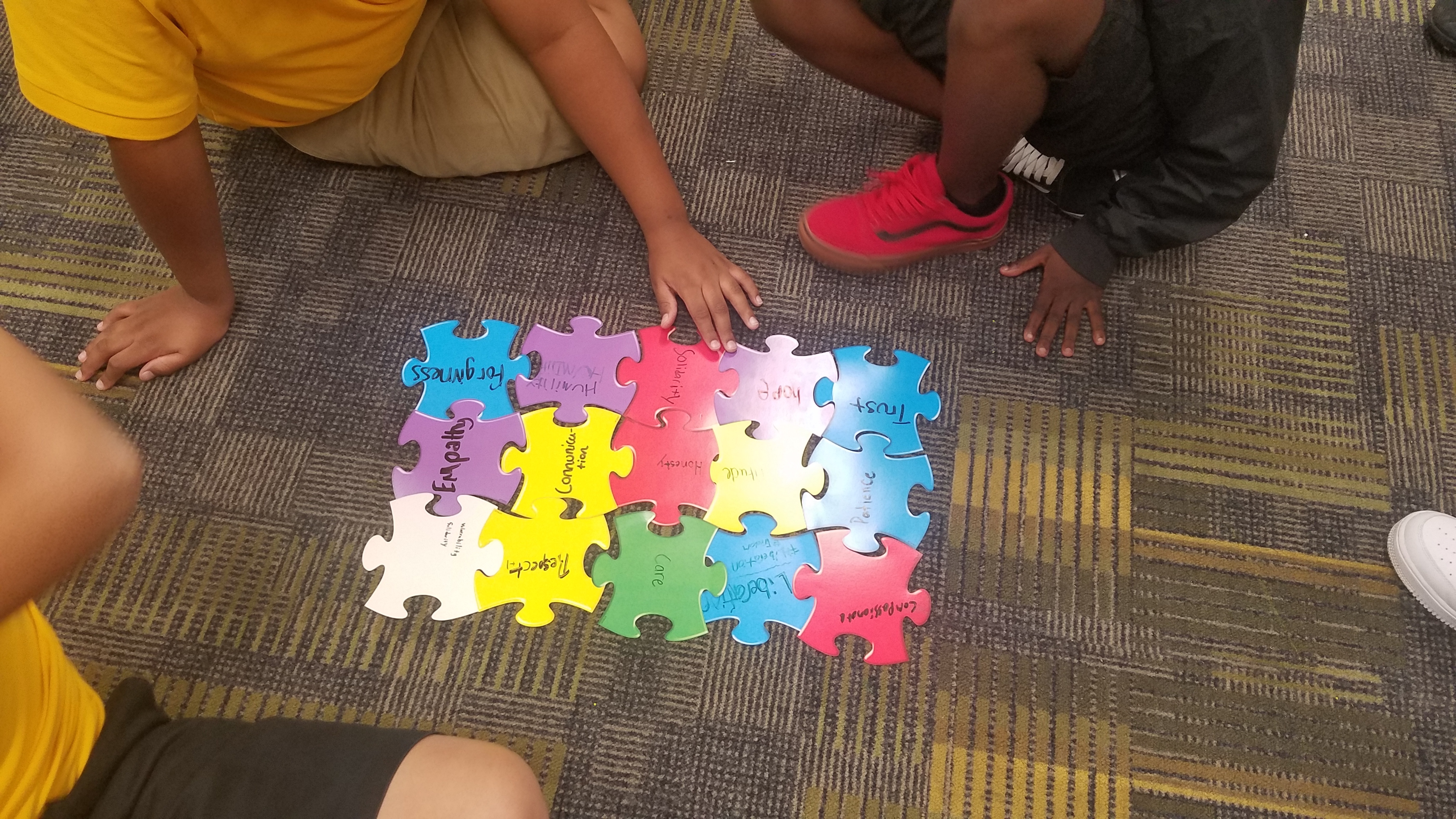 Lovescaping Students Piecing Together The Puzzle image